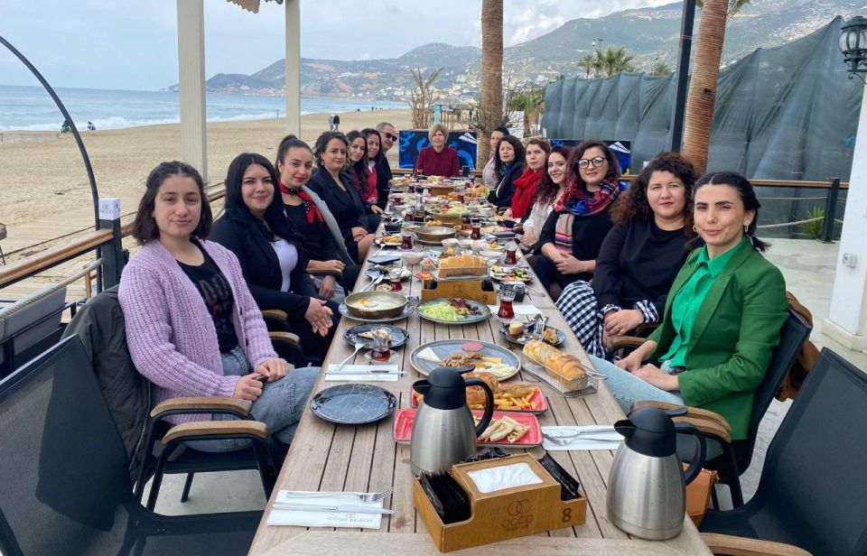 Alanya AGC üyesi kadınlar kahvaltıda buluştu