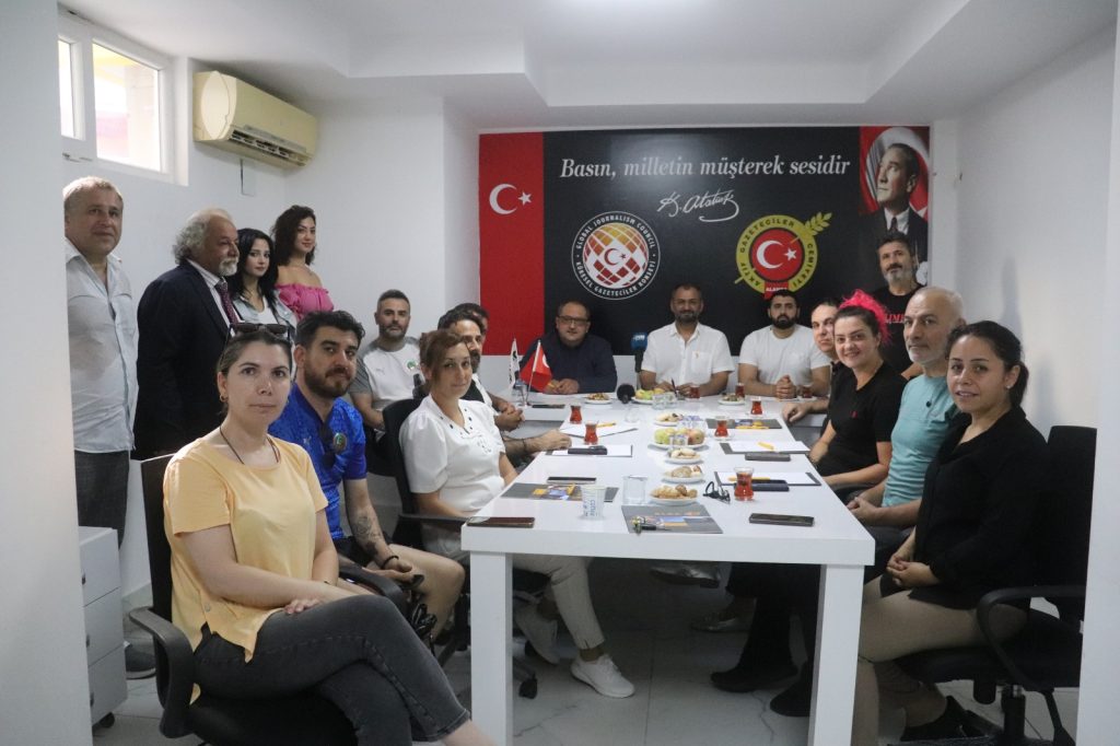 Cemiyetimizi M.M.T. Tunç Group YK Başkanı Abdulkadir Tunç ziyaret etti